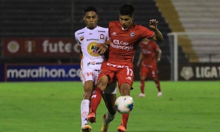 Ayacucho FC y Cienciano quieren Copa Sudamericana