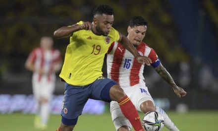 La selección Colombia empató poniendo en peligro su cupo al mundial