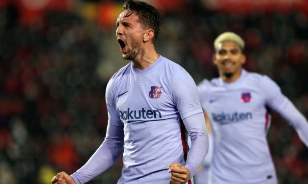Luuk de Jong y Ter Stegen sacan tres puntos de Mallorca