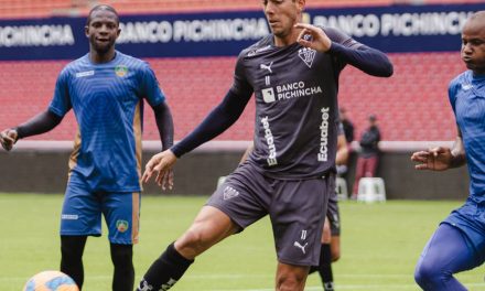 LDU jugó dos amistosos ante Cumbayá