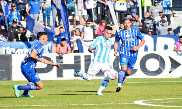 Racing recibió otro golpe en Mendoza, perdió 2 a 0 contra Godoy Cruz