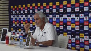 Miguel Mejía Barón, vicepresidente deportivo de Pumas, respalda a Andrés Lillini
