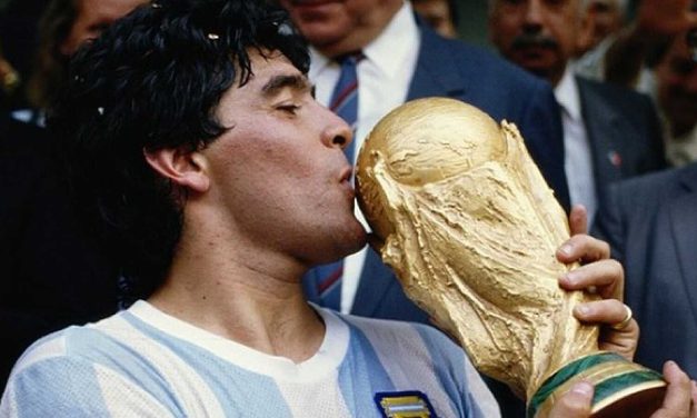 Roma rendirá homenaje a Maradona: “Tu sei il dieci”