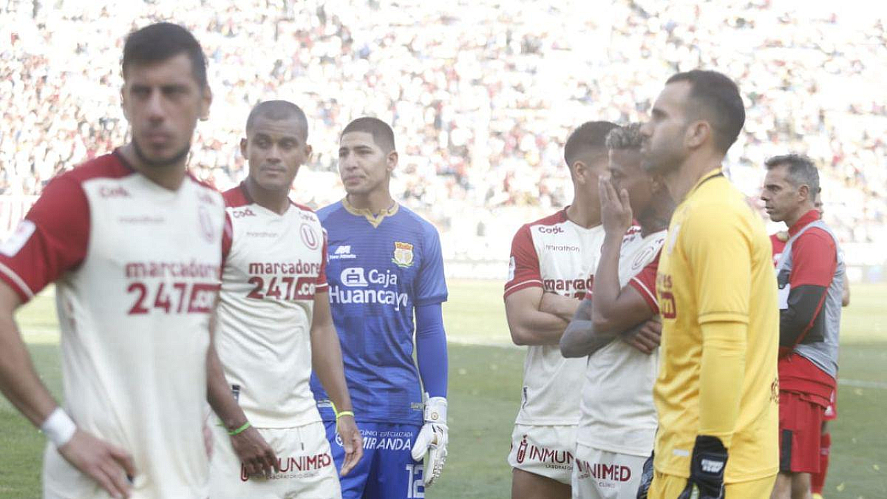 Suspenden partido entre Universitario y Sport Huancayo por lamentable muerte de hincha