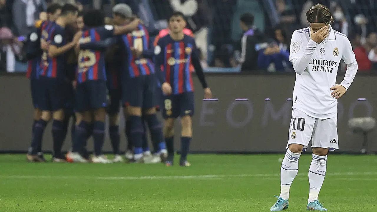 El naufragio en 'El Clásico' confirma el mal momento de un Real Madrid que debe afrontar un duro calendario