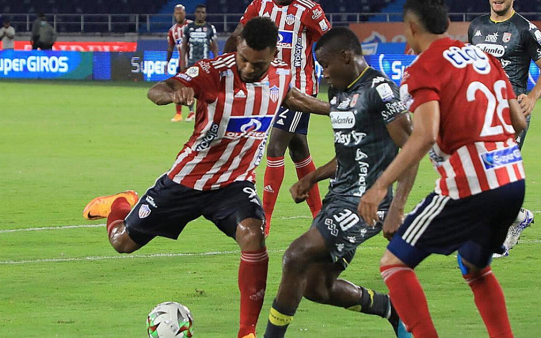 Independiente Santa Fe opaca el debut de ‘Bolillo’ Gómez