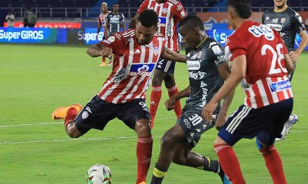 Independiente Santa Fe opaca el debut de ‘Bolillo’ Gómez