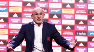 Cambio de jugadores en la selección española convocados por el nuevo entrenador, Luis de la Fuente, para la Eurocopa 2024