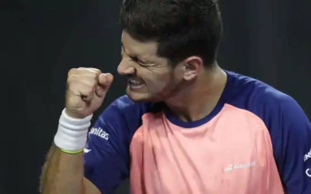 Nicolás Mejía se anota una excelente victoria en su debut