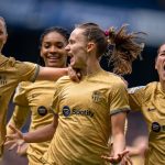 El FC Barcelona femenino gana al Chelsea en la ida de semifinal de la Champions League con un 0-1 que les acerca un poco más a la final