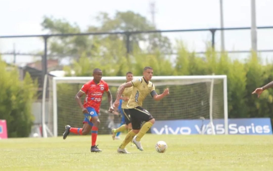 Las Águilas Doradas de Ríonegro y el Deportivo Pasto empataron durante su segunda salida