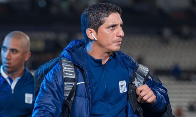¿Guillermo Salas continuará como DT de Alianza Lima?