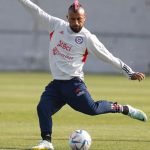 Arturo Vidal sometido a cirugía