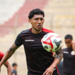 Christofer Gonzales Universitario tiene que pelear por la Libertadores