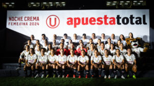 Noche Crema de las Leonas.