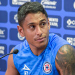 Luis Romo en conferencia de prensa de Cruz Azul en La Noria