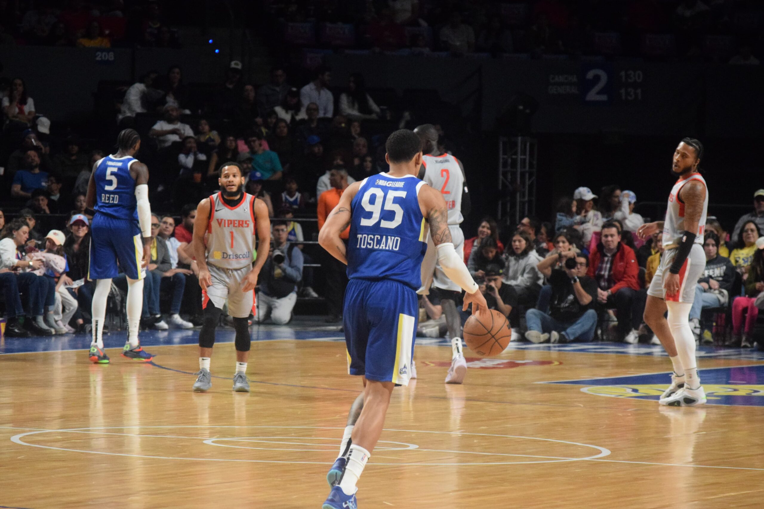 Capitanes derrota a Vipers para inaugurar la temporada en Ciudad de México