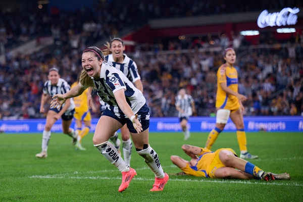 Katty Martínez puso el gol que llevó la serie a los penales