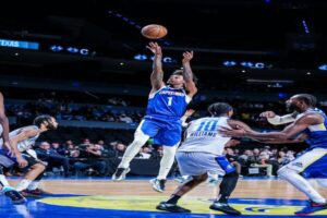 Ante un Juan Toscano que no apareció Capitanes sufre derrota ante Texas Legends