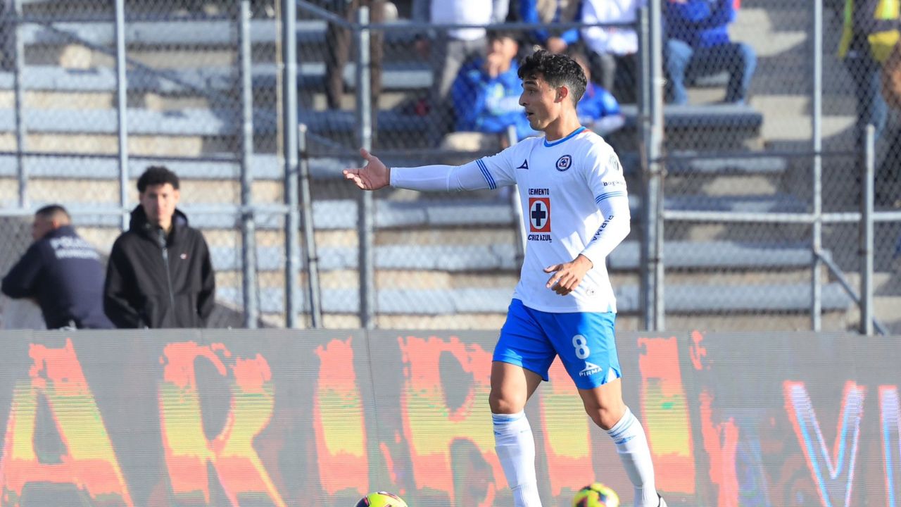 Cruz Azul dispuso del esférico por más tiempo, pero no encontró las oportunidades para empatar el juego