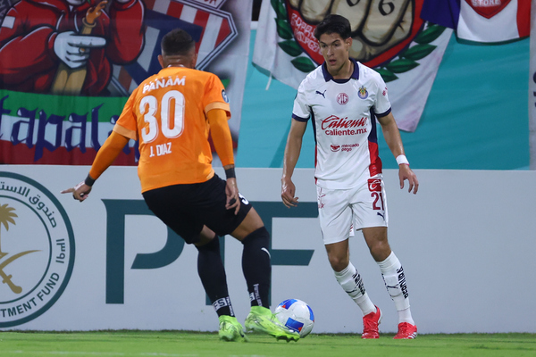 Juan Díaz puso el primer gol al minuto uno