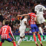 El Real Madrid, con el liderato bajo su mandato, recibe en el Santiago Bernabéu a un Atlético de Madrid en pleno estado de dulce