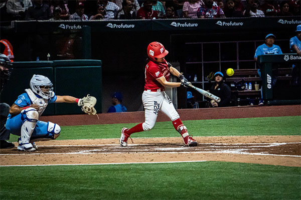 Diablos rojos femenil contra Charros femenil