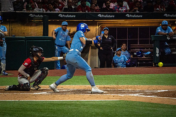 Diablos rojos femenil contra Charros femenil