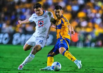 El Estadio Universitario vio el primer empate entre felinos y cementeros en un partido de ida. (X: @TheChampions)