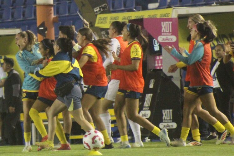 América en favor de todos los pronósticos, logro golear al conjunto de Bravas y clasificar en semifinales