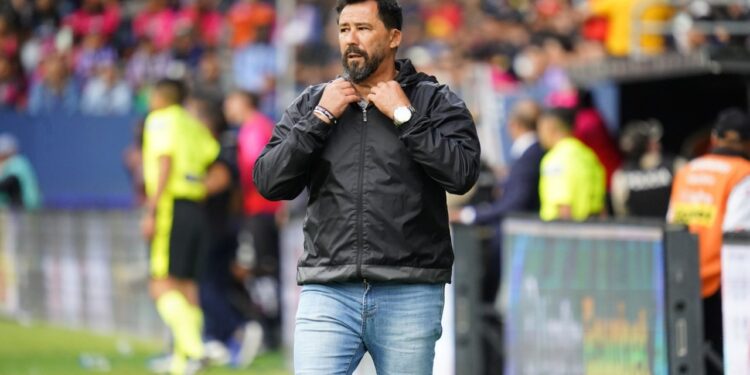 Pablo 'Vitamina' Sánchez como director técnico de Liga