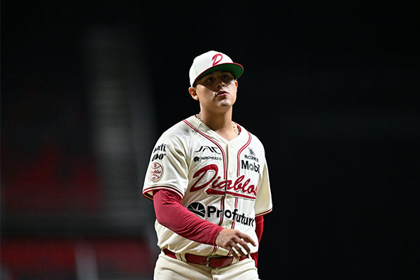 Diablos contra Sultanes