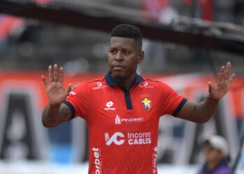 Gabriel Cortez con El Nacional