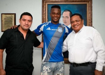 José Angulo: La nueva arma en ataque del bombillo