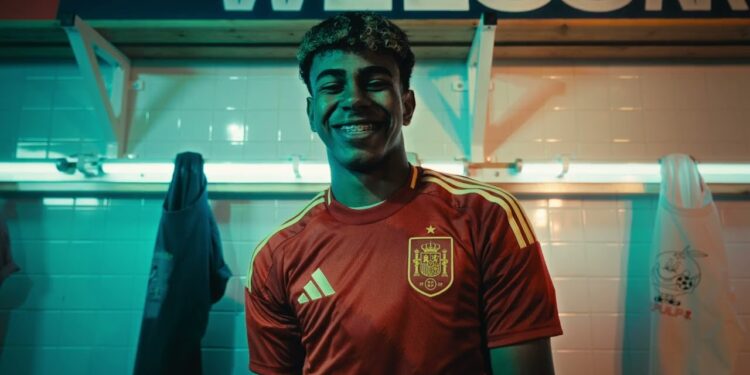 El Pulpo seguirá vistiendo a la Selección Española de Fútbol