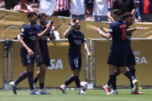 PSG pasa por encima al Atleti