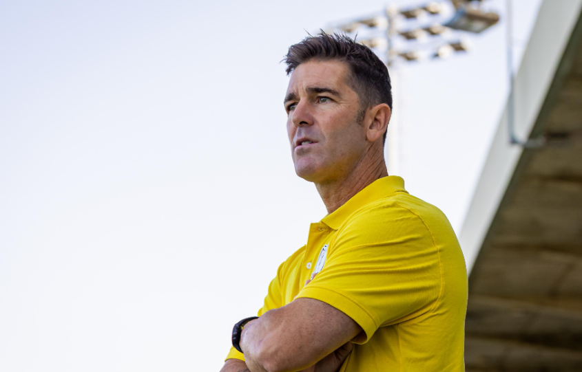 El técnico español Abraham Paz dirige al ST. Joseph`s, un equipo del Peñón que busca clasificarse por primera vez para una fase final europea.El técnico español Abraham Paz dirige al ST. Joseph`s, un equipo del Peñón que busca clasificarse por primera vez para una fase final europea.