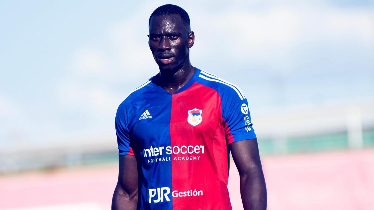 Albert Diatta, el delantero que brilla en el fútbol del norte