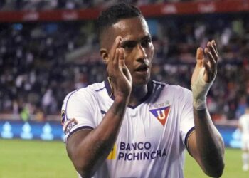 Antonio Valencia en Liga de Quito