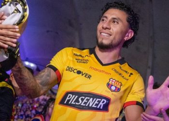 Comunicado oficial de Barcelona sobre Joao Rojas