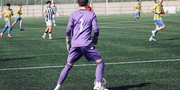 Rubén Marín El joven portero ha destacado mucho en categoría cadete, incluso jugando en categoría juvenil, a la que dará el salto la próxima temporada