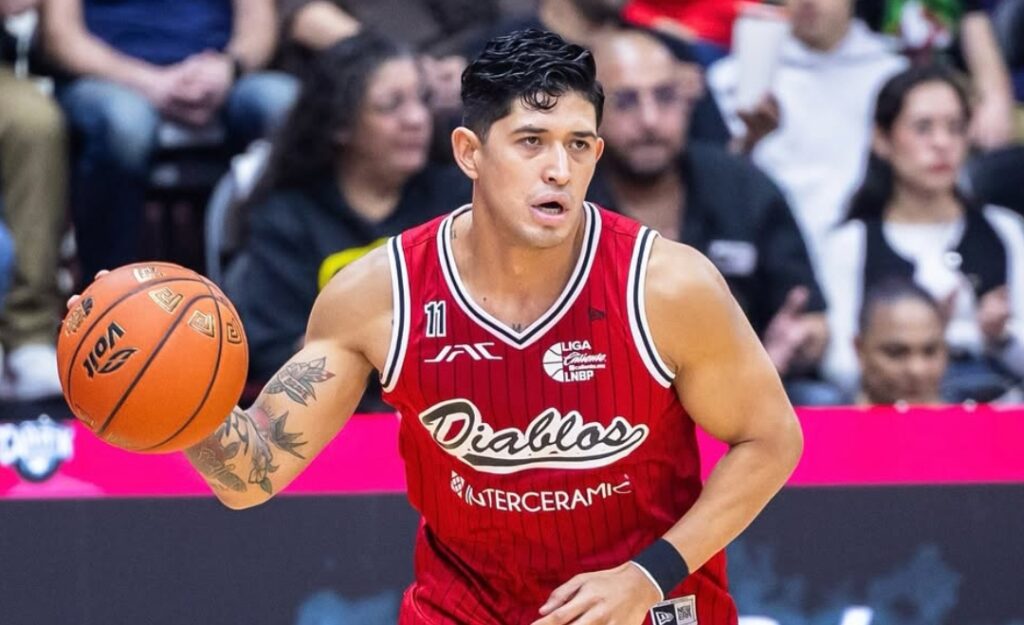 Con triples consecutivos, el conjunto local encendió el ambiente y rompió el ritmo de los Freseros.