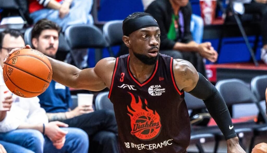 El Juan de la Barrera vivió una noche encendida con el recital ofensivo de los Diablos.