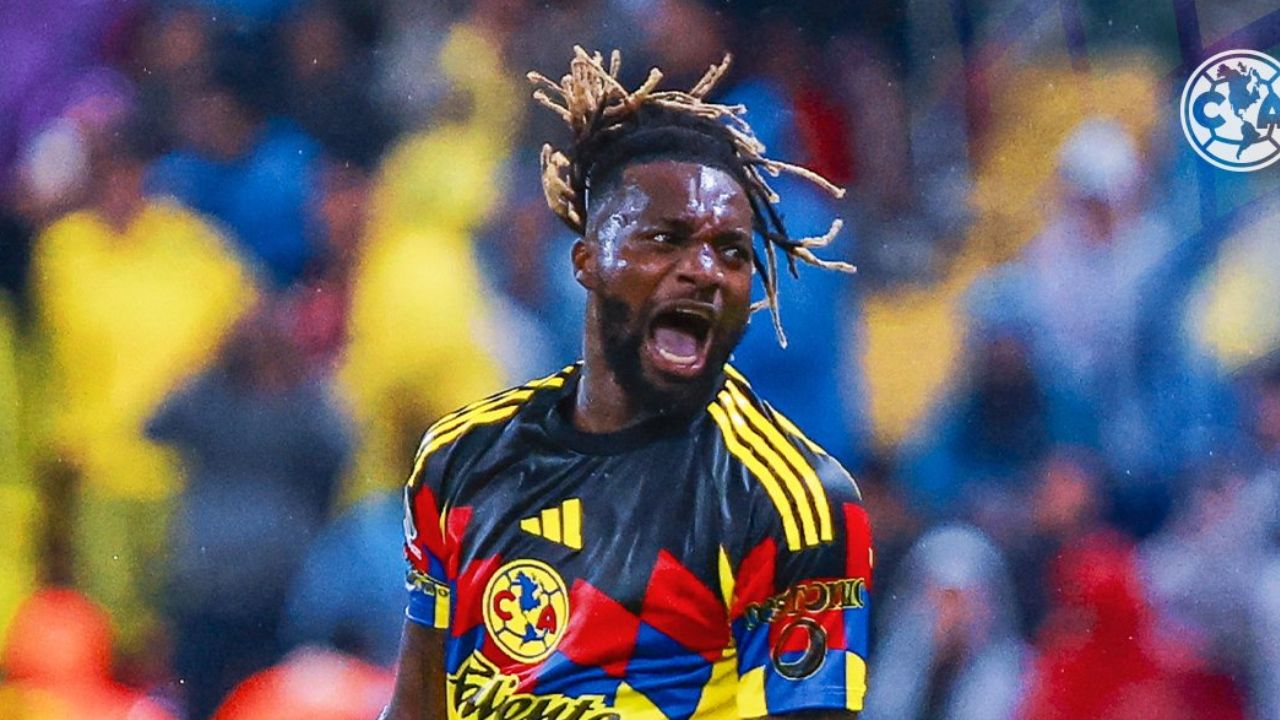 Allan Saint-Maximin festejó con todo su primer gol como americanista