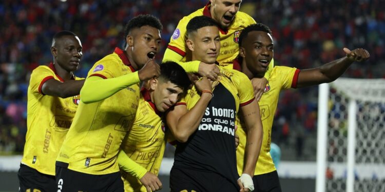 Barcelona SC sella el triunfo 1-2 ante El Nacional