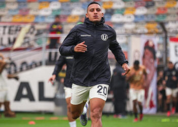 Álex Valera: "Fue una calentura nomás del partido y creo que ahí queda"