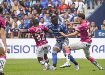 Claudio Spinelli marcó el gol del triunfo para los rayados