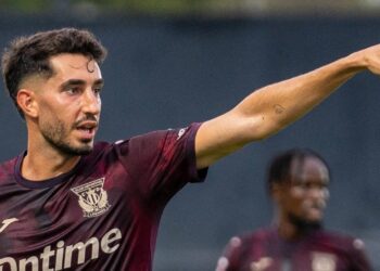 Tras el descenso de la pasada temporada, el conjunto pepinero tiene como objetivo volver a la máxima categoría lo antes posible y el jugador zaragozano está decidido a dar lo mejor de sí mismo para luchar por ello