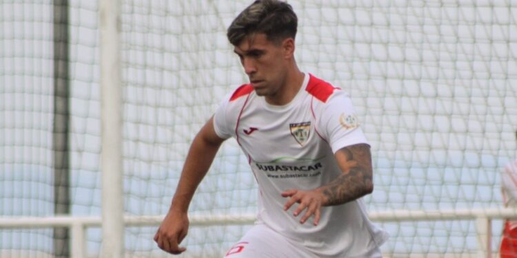 Aleix Ruiz, el central catalán que aterriza en Guijuelo