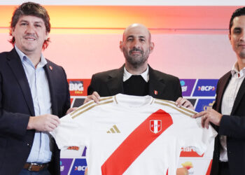 Nuevo rostro: Argentino Antonio 'Tano' Spinelli es nuevo DT de la selección peruana femenina